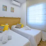 2 Bedroom Lovely In 펜션