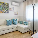 펜션 2 Bedroom Lovely In