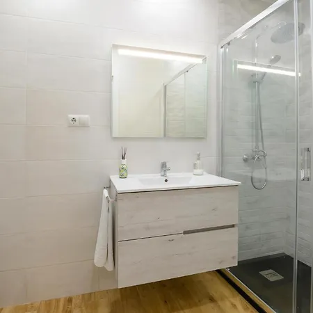 2 Bedroom Lovely In Hébergement de vacances