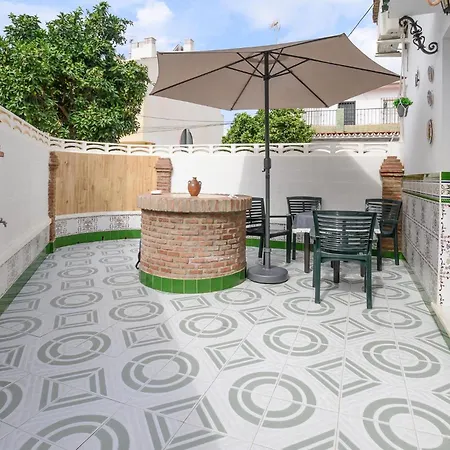 2 Bedroom Lovely In Hébergement de vacances *