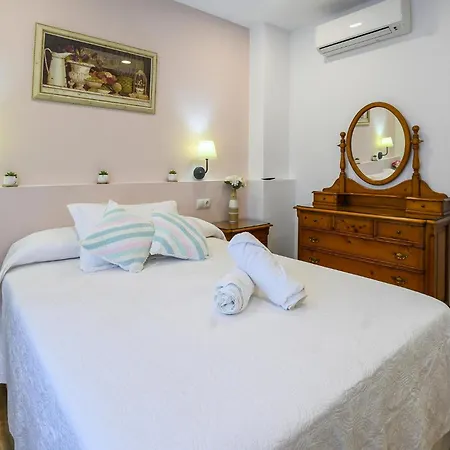 2 Bedroom Lovely In * Malaga